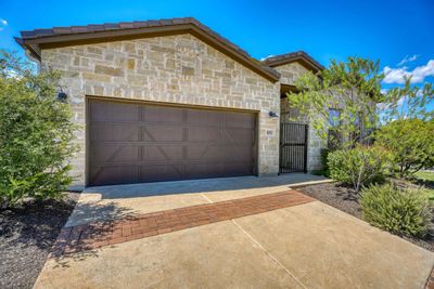 100 Rivalto Drive, House other with 3 bedrooms, 3 bathrooms and null parking in Horseshoe Bay TX | Image 2