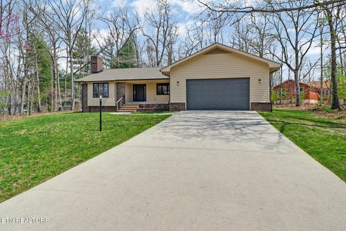 28 Overlook Ter, Crossville, TN, 38558-7085 | Card Image