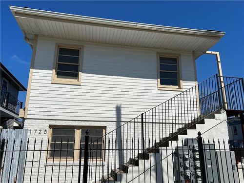 1725 Dumaine Street, New Orleans, LA, 70116 | Card Image