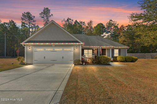 401 Skye Court, Jacksonville, NC, 28546 | Card Image