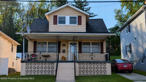 901 Throop St, Dickson City, PA, 18519-1223 | Card Image