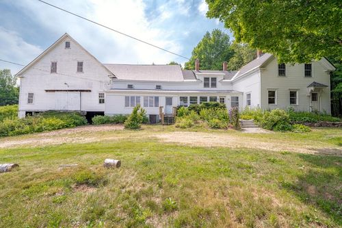 32 Don Hunt Rd, Norway, ME, 04268-4425 | Card Image