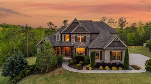 776 Arbor Springs Pkwy, Newnan, GA, 30265-4203 | Card Image