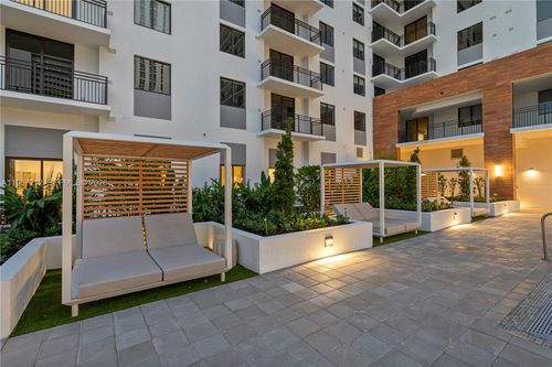 apt-2210-16395 Biscayne Blvd, Aventura, FL, 33160-5755 | Card Image