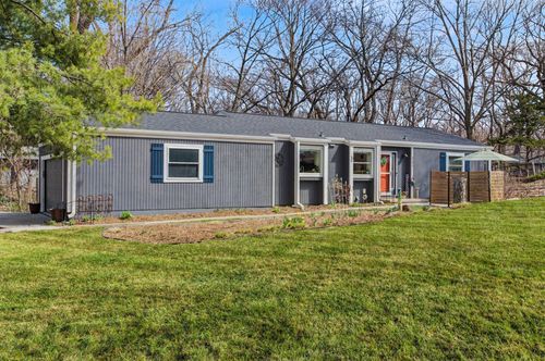 4203 Arizona Cir, Ames, IA, 50014-3612 | Card Image