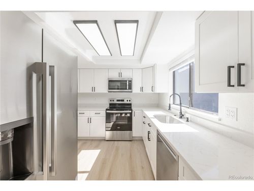 e-2522 S Worchester Ct, Aurora, CO, 80014-2113 | Card Image