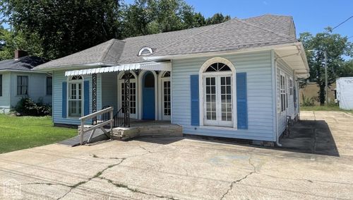 1405 Flint St, Jonesboro, AR, 72401-4909 | Card Image