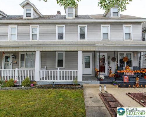 345 Lehigh Ave, Palmerton, PA, 18071-1809 | Card Image