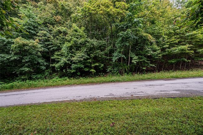 15 Timberland Dr, Home with 0 bedrooms, 0 bathrooms and null parking in Unity Twp PA | Image 5