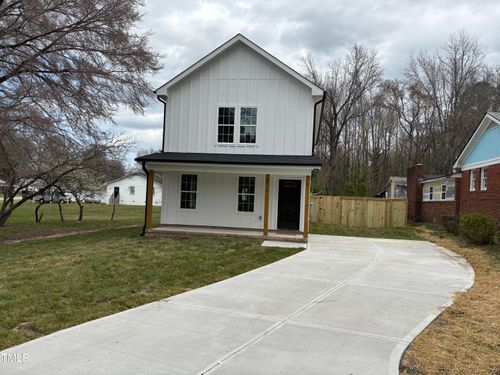 213 Johnston St, Bunn, NC, 27508-7269 | Card Image