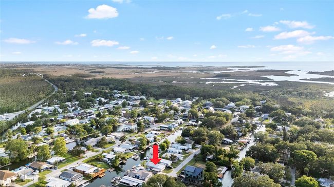 5336 Circle Dr, House other with 2 bedrooms, 2 bathrooms and null parking in Weeki Wachee FL | Image 39
