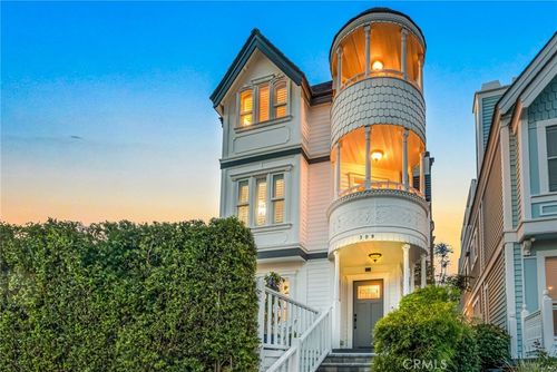 309 21st St, Huntington Beach, CA, 92648-3312 | Card Image