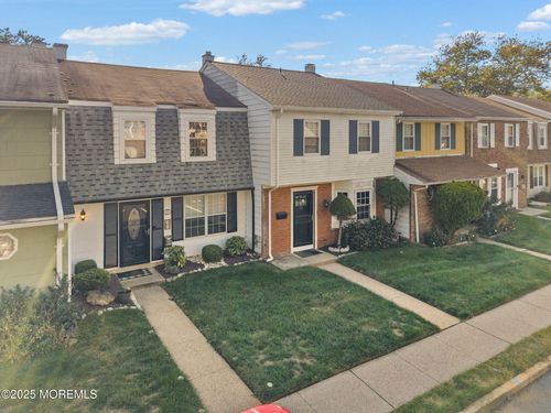 34 Kingsley Way, Freehold, NJ, 07728-1676 | Card Image