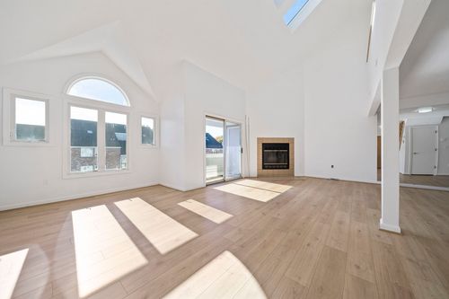 unit-h-110 Burkhall St, Weymouth, MA, 02190-3541 | Card Image