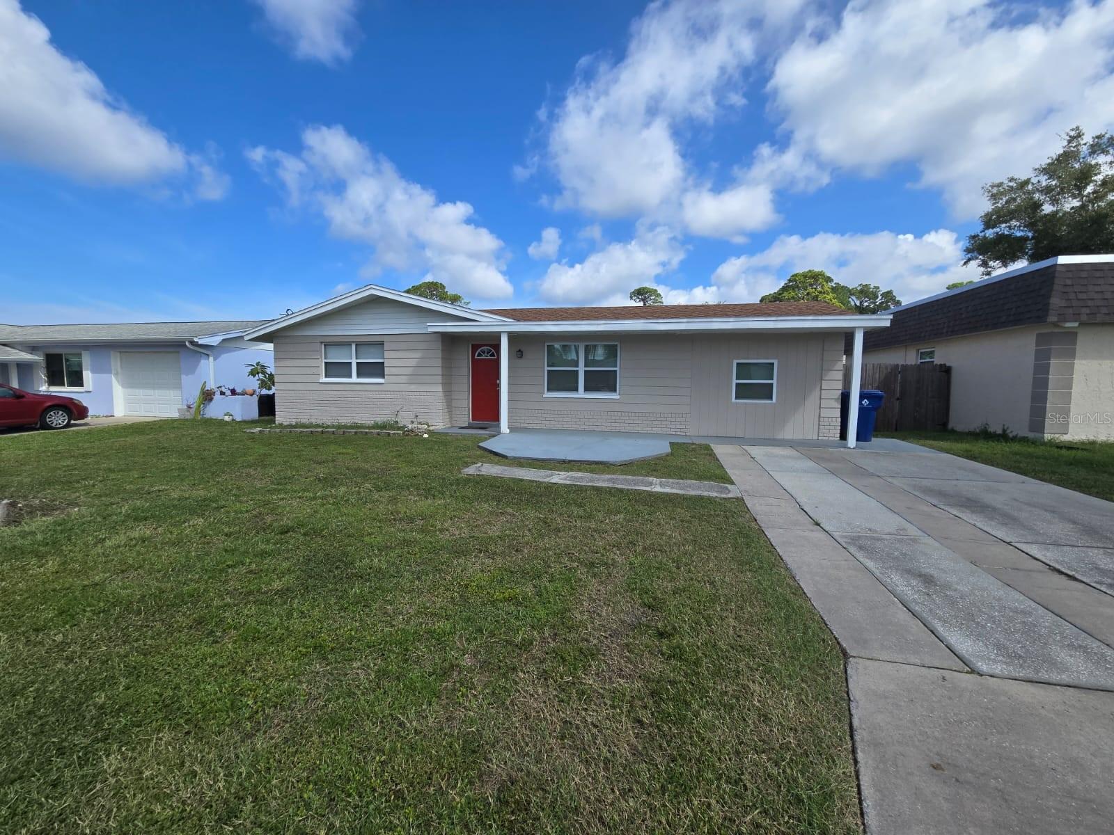 Claremont Dr, New Port Richey, FL 34652