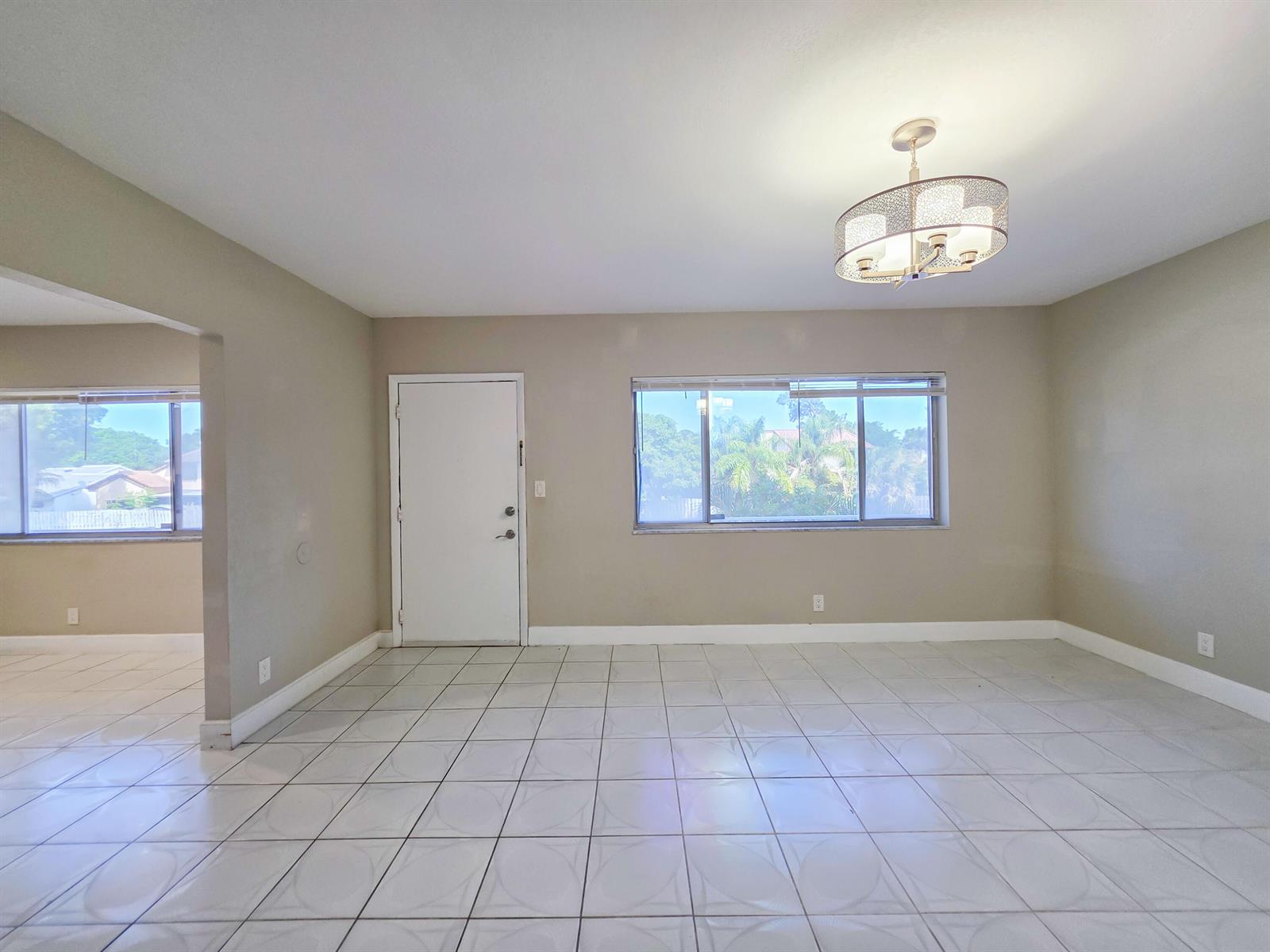 Residential in Lake Worth 3