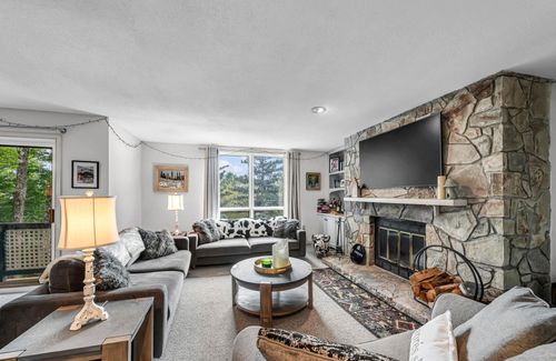 d23-1G Northbrook Village Way, Dover, VT, 05356 | Card Image