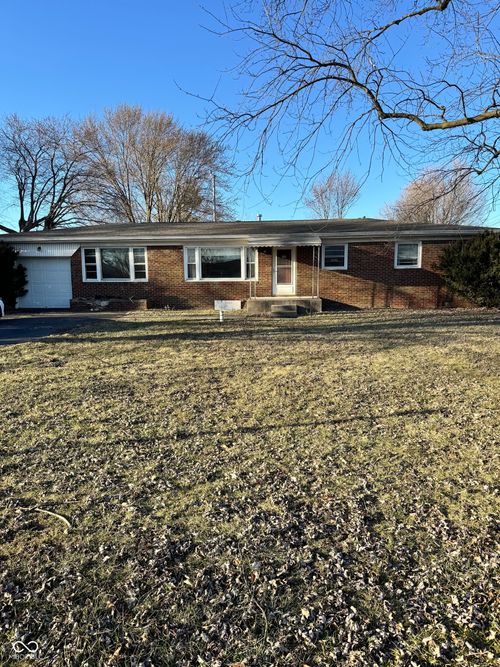 9704 Porter Dr, Avon, IN, 46123-8972 | Card Image