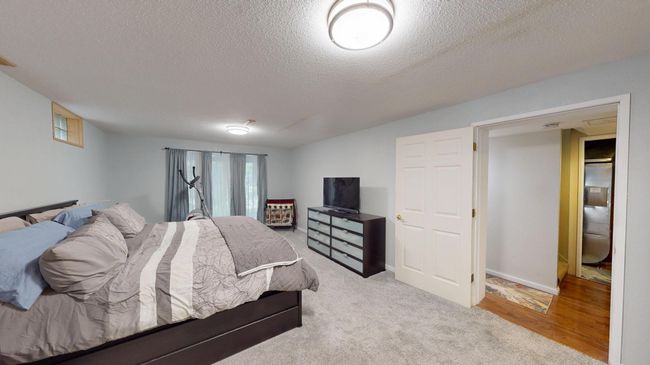 LL Bedroom | Image 30