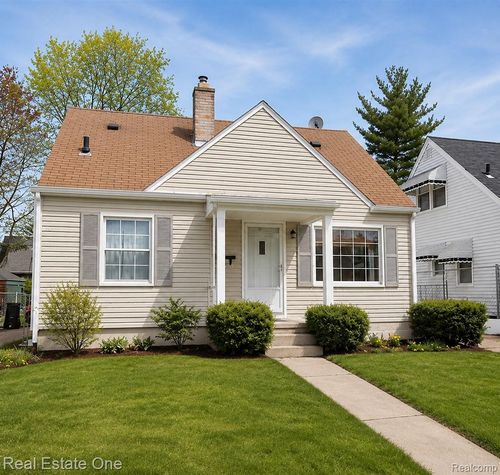 2027 Brockton Ave, Royal Oak, MI, 48067-3513 | Card Image