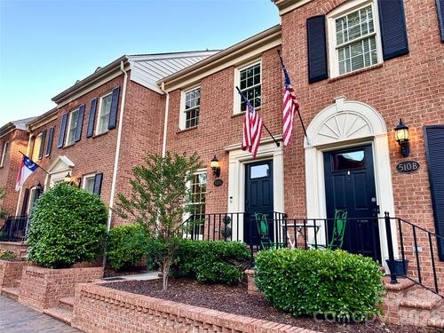c-510 N Poplar St, Charlotte, NC, 28202-1784 | Card Image