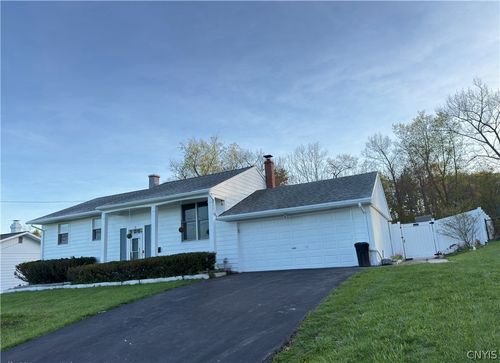6 Limekiln Rd, Whitesboro, NY, 13492-2338 | Card Image