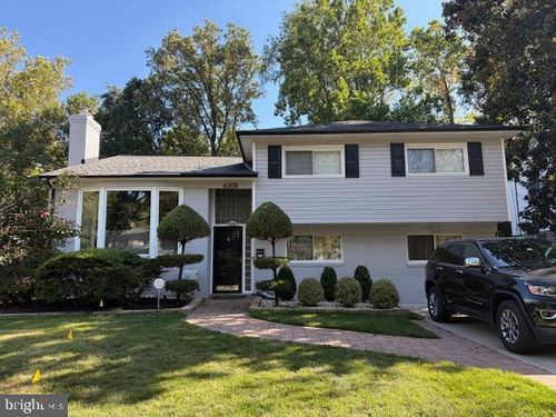 6308 Rockhurst Rd, BETHESDA, MD, 20817-1712 | Card Image