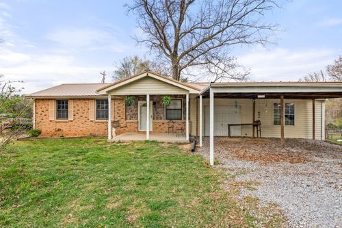 10160 W Oak Dr, Bon Aqua, TN, 37025 | Card Image