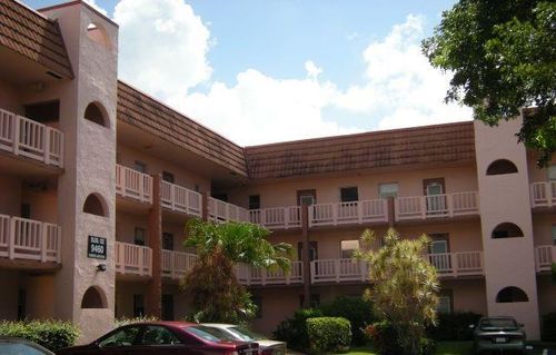 apt-106-9460 Sunrise Lakes Blvd, Sunrise, FL, 33322-1211 | Card Image
