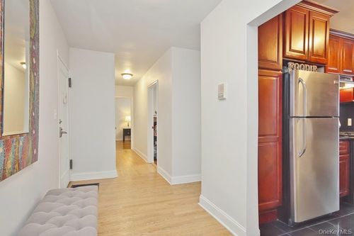 apt-a3-485 Webster Ave, New Rochelle, NY, 10801-2418 | Card Image