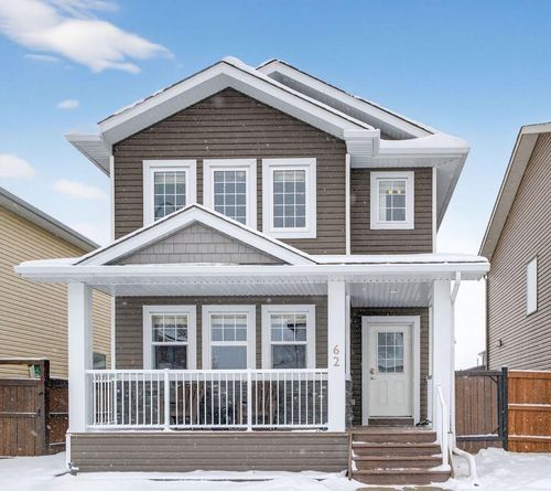 62 Mackenzie Way, Carstairs, AB, T0M0N0 | Card Image