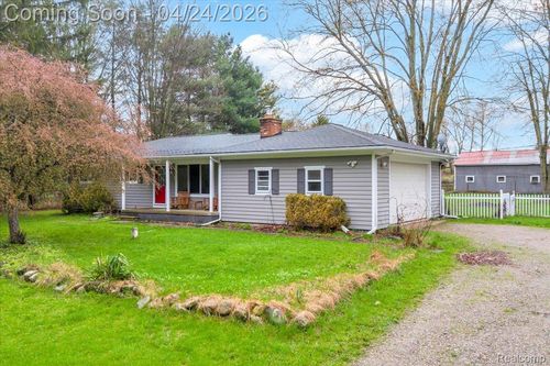 4360 Sherwood Rd, Ortonville, MI, 48462-9273 | Card Image