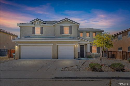 13802 Camino Cinco, Victorville, CA, 92392-8976 | Card Image