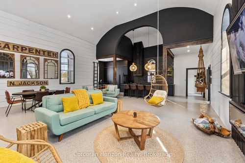 164 Ontario St, Burk's Falls, ON, P0A1C0 | Card Image