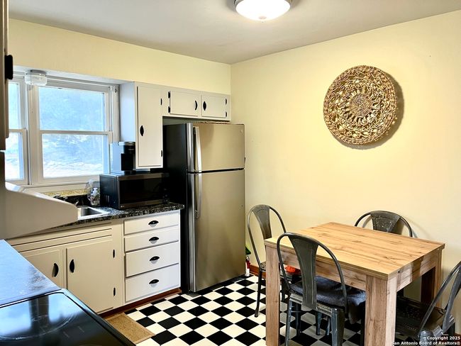 1155 Razor Ridge Rd, Home with 3 bedrooms, 2 bathrooms and null parking in Junction TX | Image 6