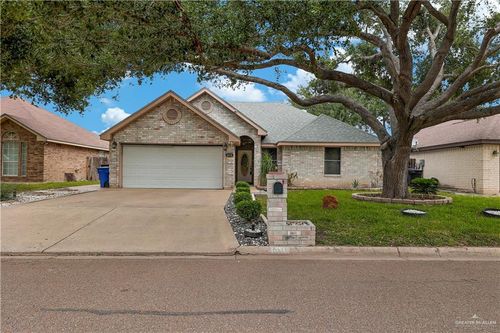 4608 W Ivy Ave, McAllen, TX, 78501-3706 | Card Image