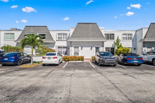 801 Ne 27th Ave, Hallandale Beach, FL, 33009-2945 | Card Image