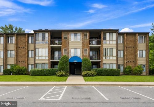 t102-8121 Needwood Rd, DERWOOD, MD, 20855-2241 | Card Image