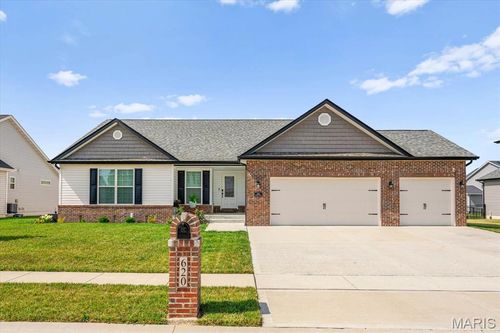 620 Monarch Dr, O Fallon, IL, 62269-7467 | Card Image