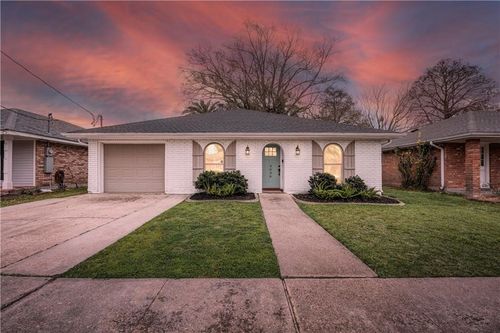 3036 Kentucky Ave, Kenner, LA, 70065-4631 | Card Image