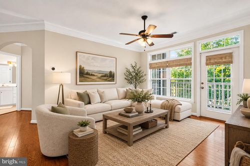 207-514 Sunset View Ter Se, LEESBURG, VA, 20175-6178 | Card Image
