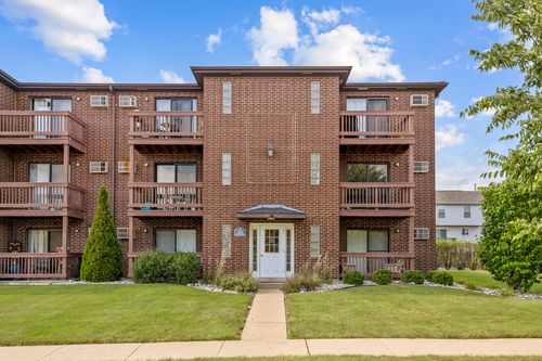3b-1110 Cedar St, Glendale Heights, IL, 60139-3481 | Card Image