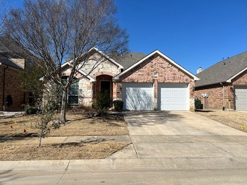 8950 Mustang Way, Argyle, TX, 76226-7384 | Card Image