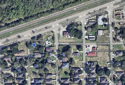 7901 Grandview St, Houston, TX, 77051-1217 | Card Image