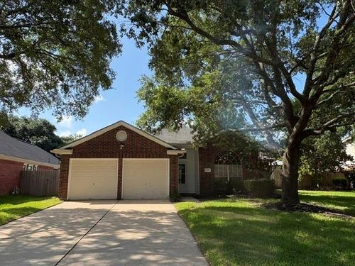 12007 Viola Ct, Pinehurst, TX, 77362-4007 | Card Image
