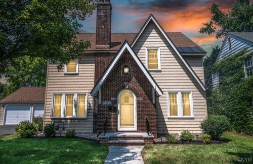 2640 Edgewood Rd, Utica, NY, 13501-6319 | Card Image