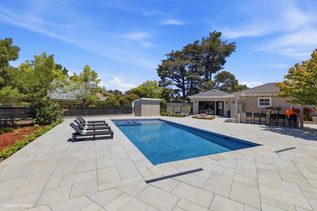 Residential in Hillsborough 4