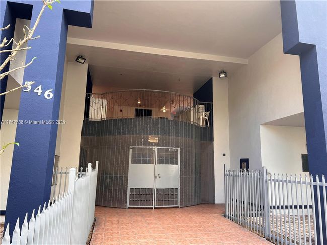 APT-611 - 546 Sw 1 St St, Condo with 1 bedrooms, 1 bathrooms and null parking in Miami FL | Image 11