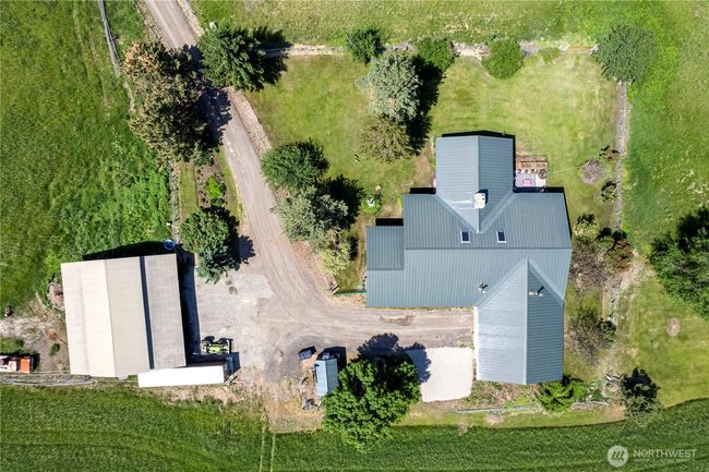 2992 State Route 153, House other with 3 bedrooms, 3 bathrooms and 2 parking in Twisp WA | Image 37