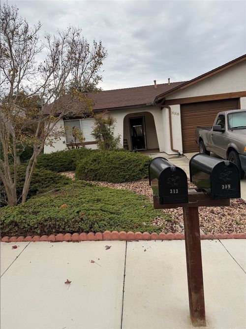 313 San Dimas Ave, Oceanside, CA, 92057-7202 | Card Image